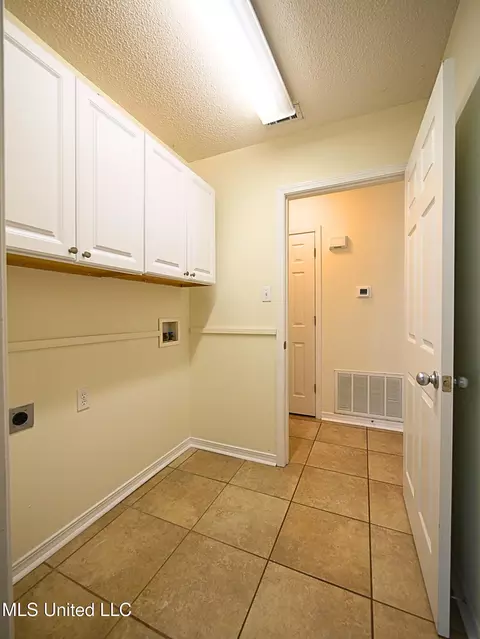 Other - 994 Muolea Ct, Diamondhead, MS 39525 photo 3 of 7
