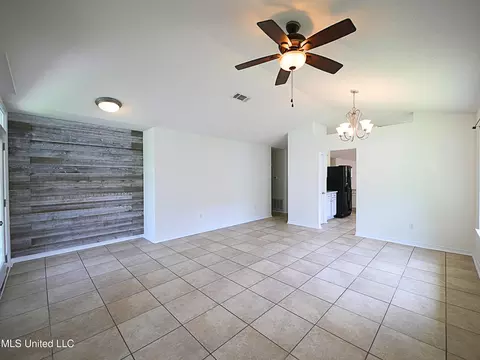 Living - 994 Muolea Ct, Diamondhead, MS 39525 photo 3 of 7