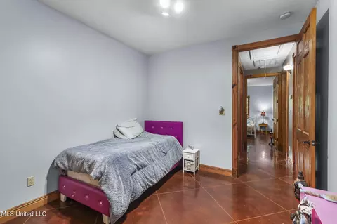Bedroom - 500 E Dewey Camp Dr, Florence, MS 39073 photo 5 of 5