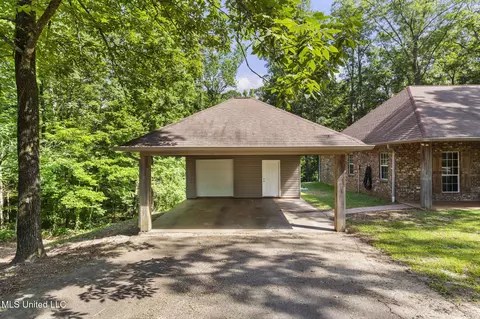 Exterior - 500 E Dewey Camp Dr, Florence, MS 39073 photo 5 of 8