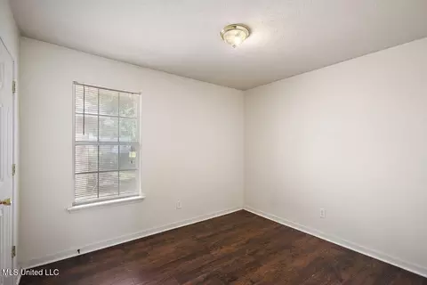 4422 Blake Cir, Byram, MS 39272 photo 8