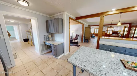 Entry Way - 3501 Hwy 305, Hernando, MS 38632 photo 2 of 3