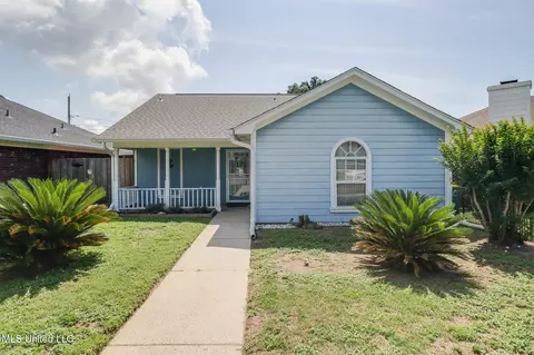 176 Briarfield Ave, Biloxi, MS 39531