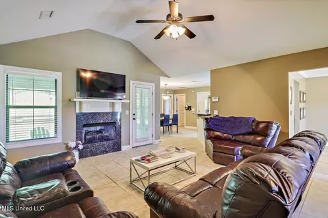 150 Britton Cir, Flowood, MS 39232 photo 8