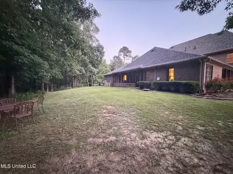 Exterior - 171 Brookstone Way, Madison, MS 39110 photo 11 of 11