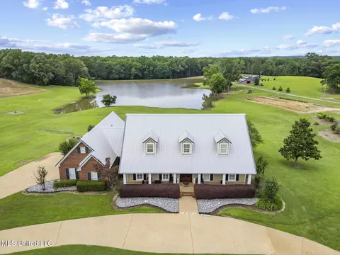 Exterior - 1600 Wright Rd, Raymond, MS 39154 photo 2 of 15