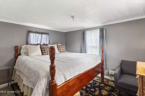 Bedroom - 1600 Wright Rd, Raymond, MS 39154 photo 7 of 7