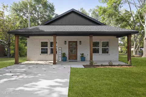 3203 Detroit Ave, Pascagoula, MS 39581