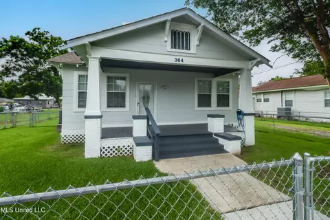 364 Reynoir St, Biloxi, MS 39530