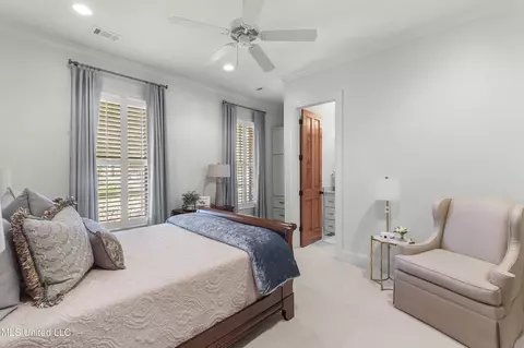 Bedroom - 100 Stonebridge Dr, Madison, MS 39110 photo 1 of 3