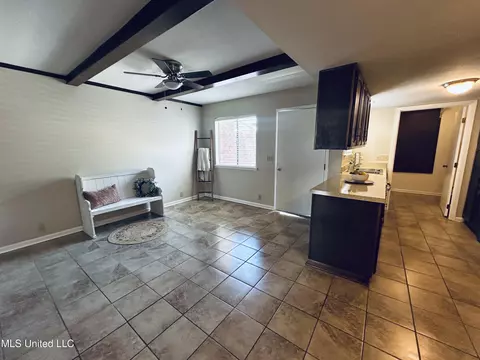 Entry Way - 344 Lakebend Dr, Brandon, MS 39042 photo 1 of 2