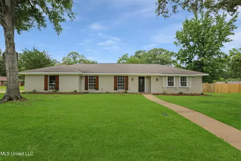 Exterior - 111 Hickory Hill Pl, Brandon, MS 39042 photo 5 of 5