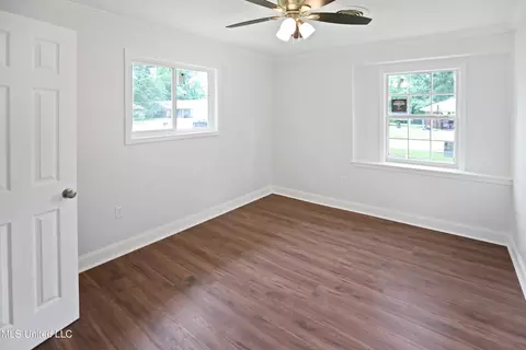 Bedroom - 111 Hickory Hill Pl, Brandon, MS 39042 photo 5 of 5