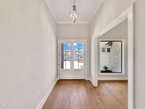 Entry Way - 652 Prosperity Pl, Brandon, MS 39042 photo 1 of 2