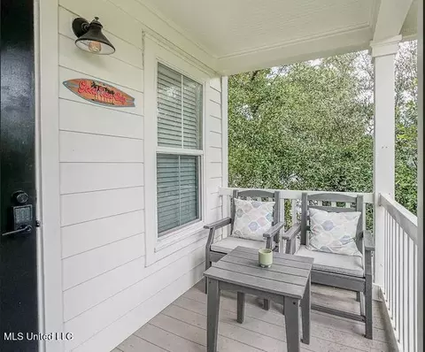 215 E Second St #35, Pass Christian, MS 39571