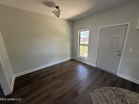 Entry Way - 101 Caleb Cv, Carthage, MS 39051 photo 1 of 5