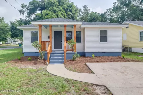 1018 27th St, Gulfport, MS 39501