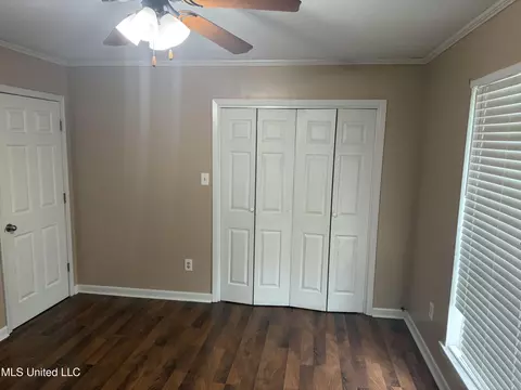 Bedroom - 79 Cedar Ln, Natchez, MS 39120 photo 2 of 5