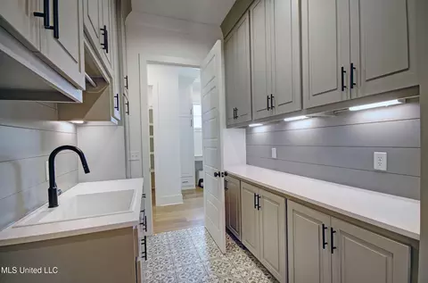 Other - 251 Westlake Cir, Madison, MS 39110 photo 3 of 9