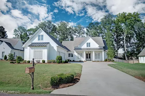 251 Westlake Cir, Madison, MS 39110