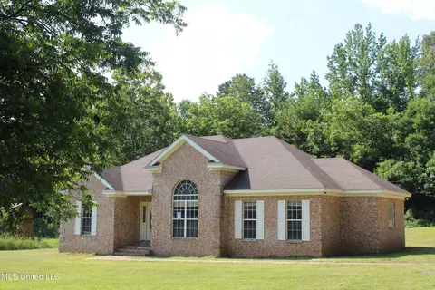 250 Gregory Taylor Rd, Courtland, MS 38620