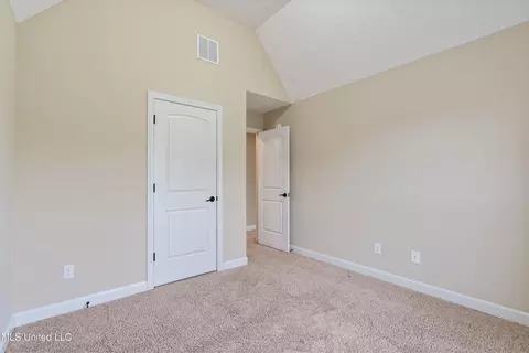 Bedroom - 6484 Anna May Dr, Walls, MS 38680 photo 2 of 5