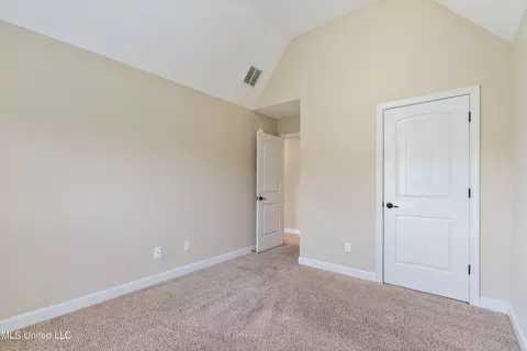 Bedroom - 6484 Anna May Dr, Walls, MS 38680 photo 4 of 5