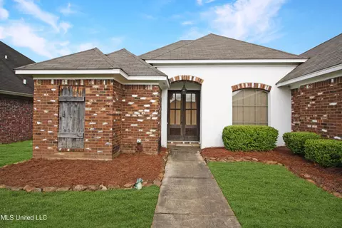 Exterior - 809 Jason Cv, Brandon, MS 39047 photo 2 of 10