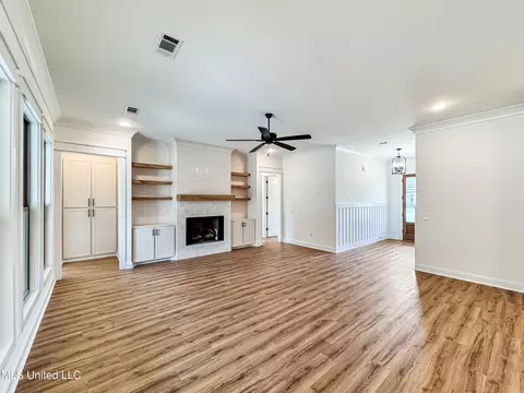 140 Kathryn Dr, Brandon, MS 39042 photo 8