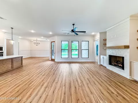 140 Kathryn Dr, Brandon, MS 39042 photo 6