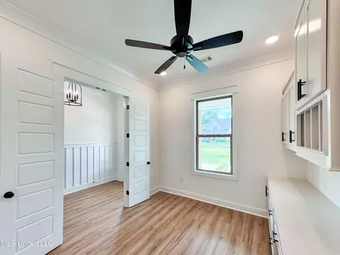 140 Kathryn Dr, Brandon, MS 39042 photo 5