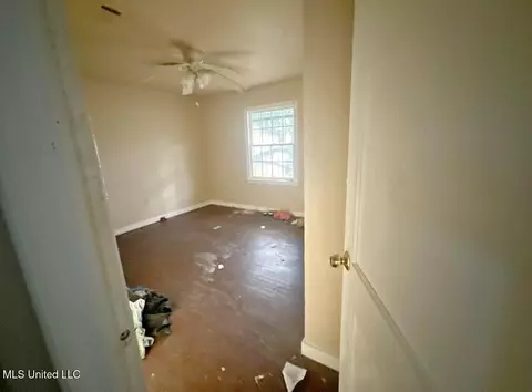 2566 Mcdowell Cir, Jackson, MS 39204 photo 5