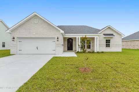 10457 Landon Meadows Dr, Gulfport, MS 39503