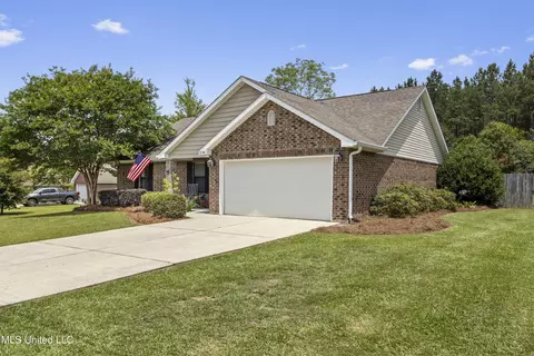 Exterior - 21380 Edgewood Dr, Saucier, MS 39574 photo 2 of 6