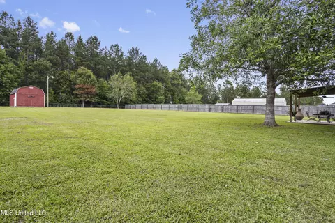 Exterior - 21380 Edgewood Dr, Saucier, MS 39574 photo 5 of 6