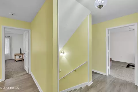 Entry Way - 112 Rolling Meadows Dr, Jackson, MS 39211 photo 4 of 4