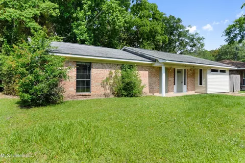 20 Yorkshire Pkwy, Gulfport, MS 39503