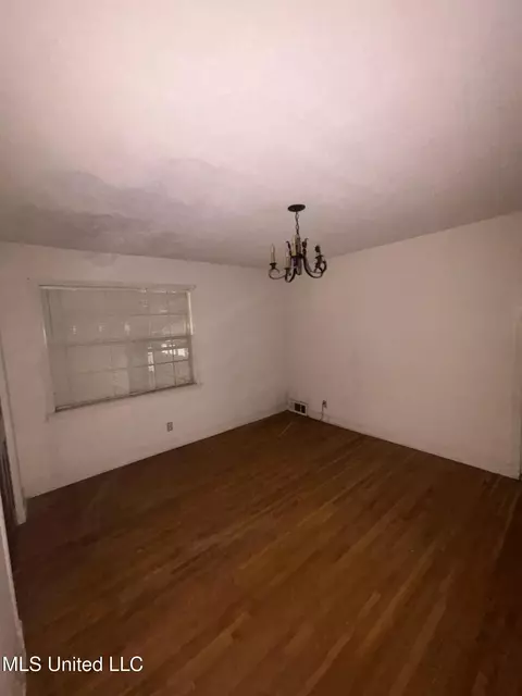 Other - 6800 Whippoorwill Dr, Olive Branch, MS 38654 photo 7 of 13