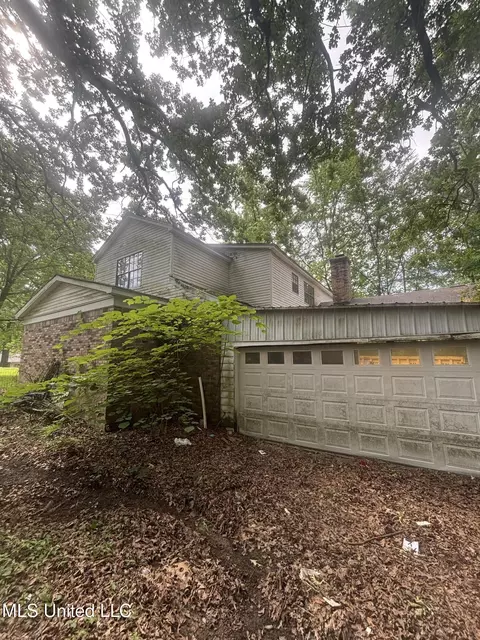 Other - 6800 Whippoorwill Dr, Olive Branch, MS 38654 photo 2 of 13
