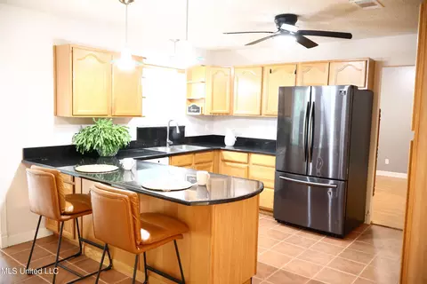 Kitchen - 1154 E Old Pass Rd, Long Beach, MS 39560 photo 1 of 6