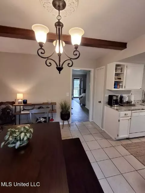 Dining - 404 Lakebend Pl, Brandon, MS 39042 photo 1 of 1