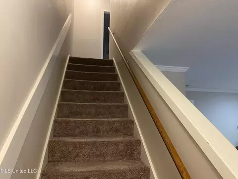 Entry Way - 404 Lakebend Pl, Brandon, MS 39042 photo 1 of 1