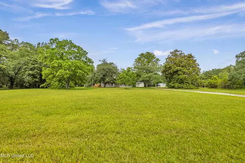 16609 Old River Rd, Vancleave, MS 39565 photo 2