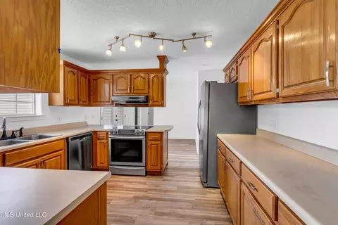 16609 Old River Rd, Vancleave, MS 39565 photo 18