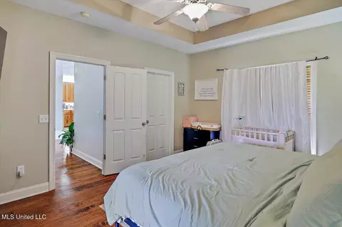 Bedroom - 355 Louise Ln, Brandon, MS 39042 photo 2 of 4