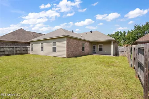 Exterior - 935 Frisky Dr, Brandon, MS 39047 photo 5 of 7