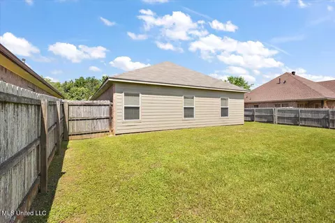 Exterior - 935 Frisky Dr, Brandon, MS 39047 photo 6 of 7