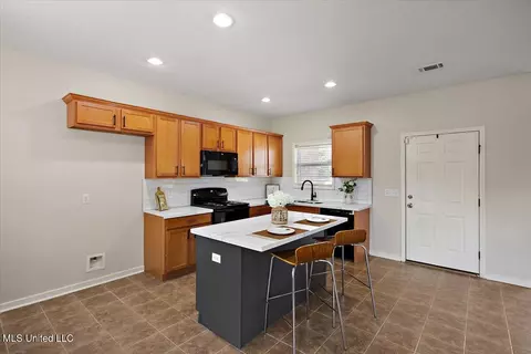 Kitchen - 935 Frisky Dr, Brandon, MS 39047 photo 1 of 3