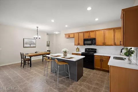 Kitchen - 935 Frisky Dr, Brandon, MS 39047 photo 2 of 3