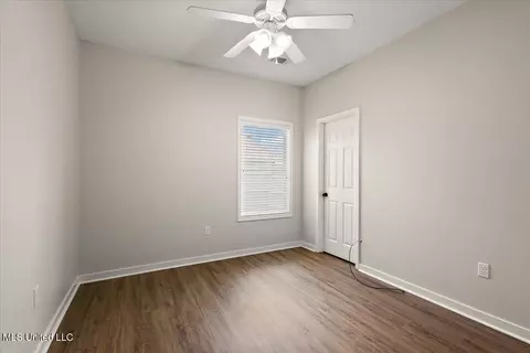 Bedroom - 935 Frisky Dr, Brandon, MS 39047 photo 3 of 3